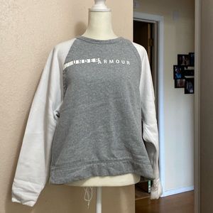 Under Armour Sweatshirt